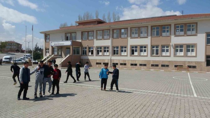 Malatya’da Hasarsız Okullarda Yüz Yüze Eğitim Başladı