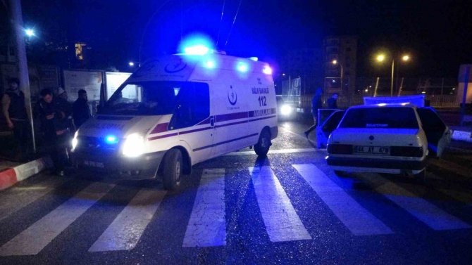 Malatya’da İki Otomobil Çarpıştı: 2 Yaralı