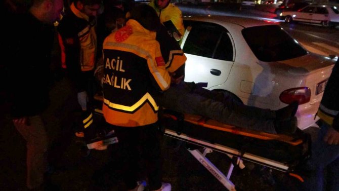 Malatya’da İki Otomobil Çarpıştı: 2 Yaralı