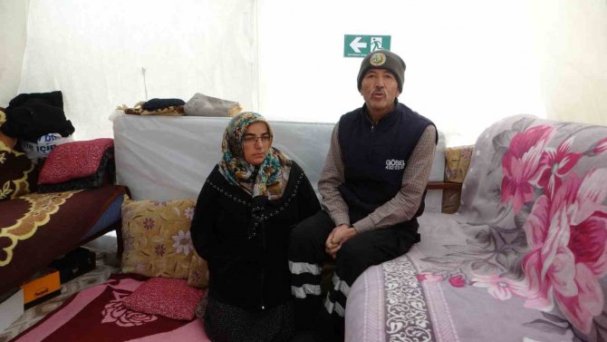Milyonluk Villadan Afad Çadırına