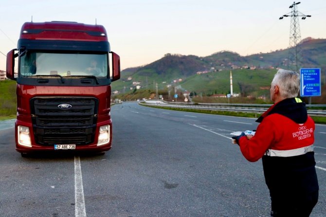 Uzun Yol Şoförlerinin İftariyeliği Obb’den