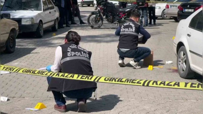 Öldürdüğü Kayınbiraderinin Başında Polisi Bekledi