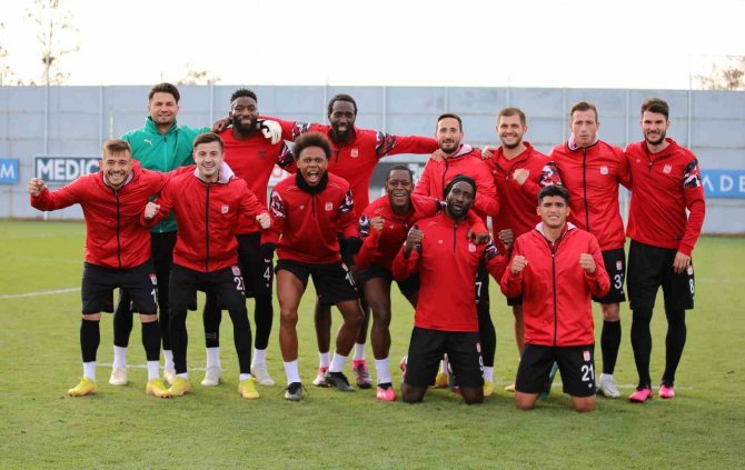 Sivasspor Taktik Çalıştı