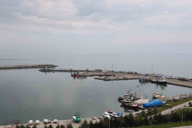 İ̇ç Sularda Av Yasağı Başladı