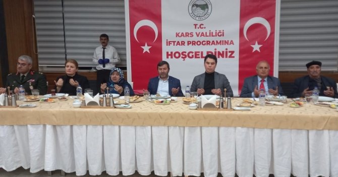 Vali Öksüz’den, Şehit Yakınları Ve Gazilere İftar