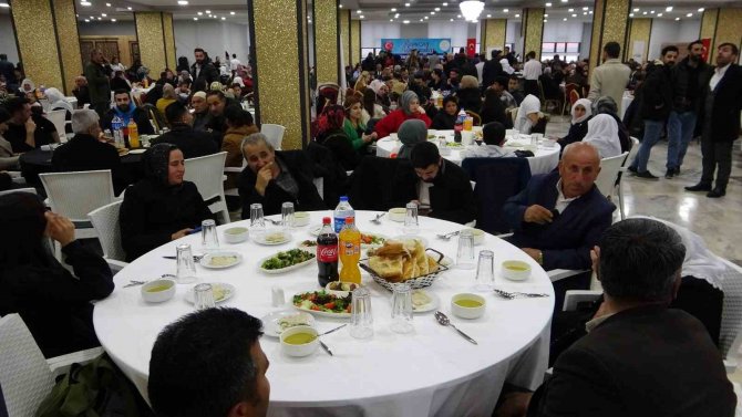 Şehit Yakınları Ve Gaziler İftar Yemeğinde Bir Araya Geldi