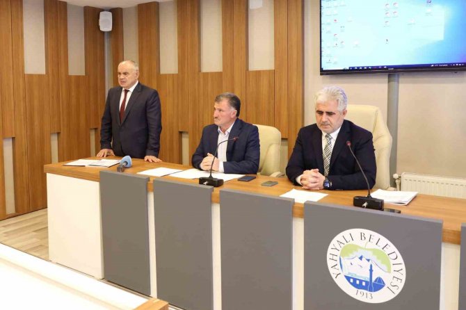 Yahyalı’da Nisan Ayı Meclisi Yapıldı