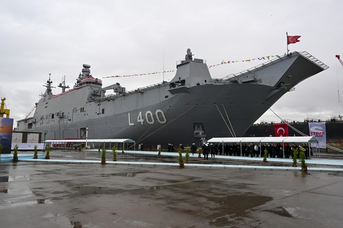 dunyanin-ilk-siha-gemisi-tcg-anadolu-hizmete-girdi-4.jpg
