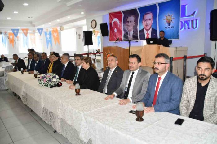Ak Parti Söke’de Aydın Milletvekili Adaylarını Tanıttı