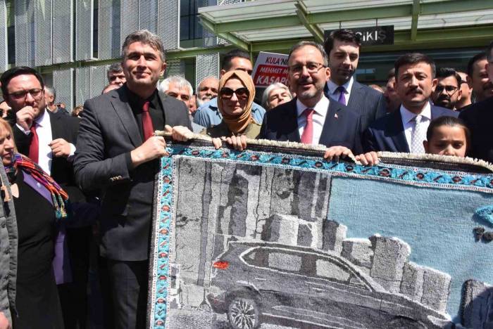 Bakan Kasapoğlu Togg’la ‘bismillah’ Dedi