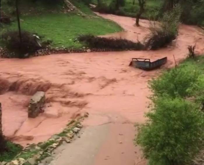 Gercüş’te Sağanak Yağış Heyelana Neden Oldu