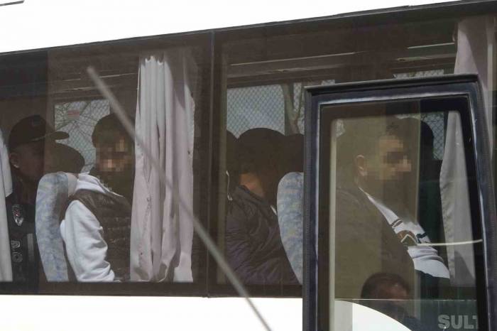 ’makas’ Operasyonunda Gözaltına Alınan 19 Kişi Adliyeye Sevk Edildi