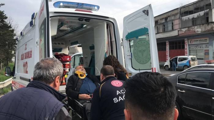 D-100’de İki Otomobil Çarpıştı: 1 Yaralı