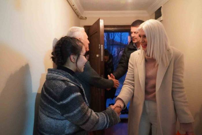 Başkan Subaşı Depremzede Ailenin İftar Sofrasına Misafir Oldu