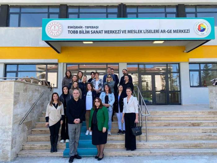 Umut Market Binlerce Aileye Hizmet Verdi