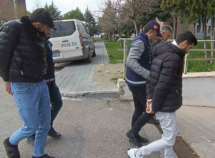 Muhasebeciden 148 Bin Lira Çalan 2 Şahıs Yakalandı