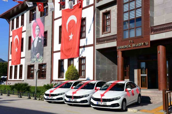 Germencik Belediyesi 3 Araç Daha Aldı