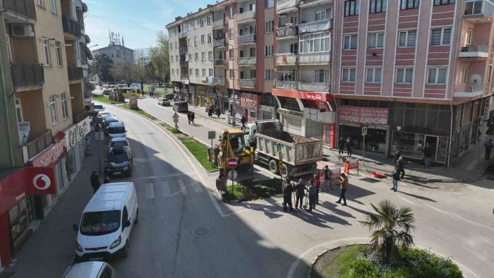 Gürsu’nun Kalbine Yepyeni Çevre Düzenlemesi