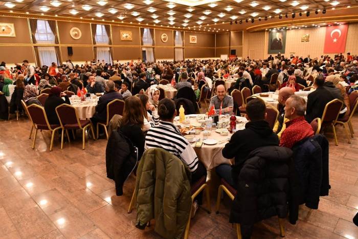 Isparta’da Şehit Aileleri Ve Gaziler İçin İftar