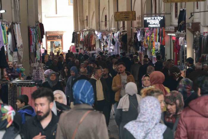 Tarihi Kapalı Çarşı Eski İhtişamına Kavuştu