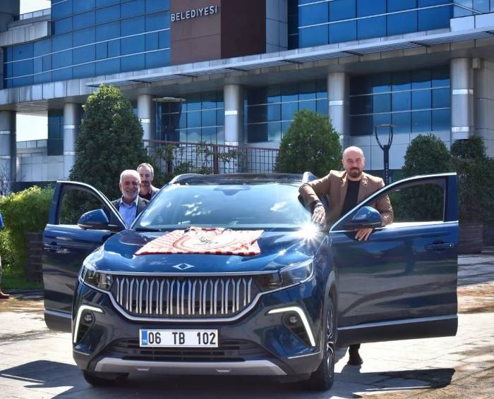 Başkan Togar Togg’un Direksiyonuna Geçti