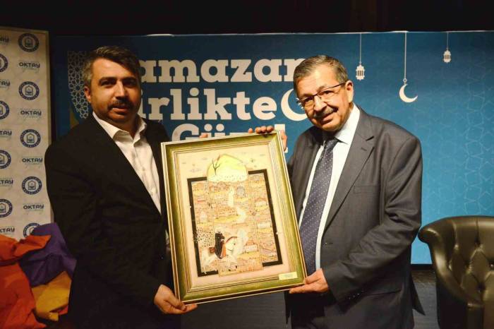 Hayati İnanç Yıldırımlılarla Buluştu