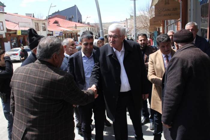Öz Tekman’da Esnafı Dinledi