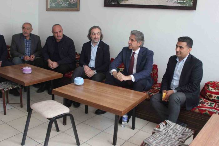 Sultangazi’de Bakkalın ‘seccade’ Hassasiyeti