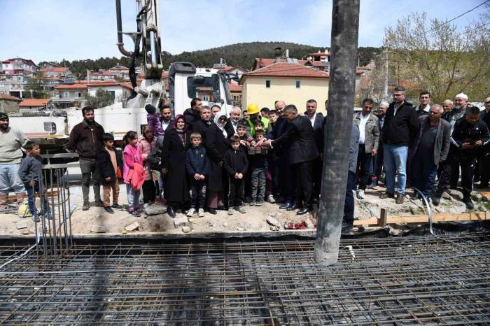 Isparta’da İmece Usulü Yapılacak Kur’an Kursunun Temeli Atıldı