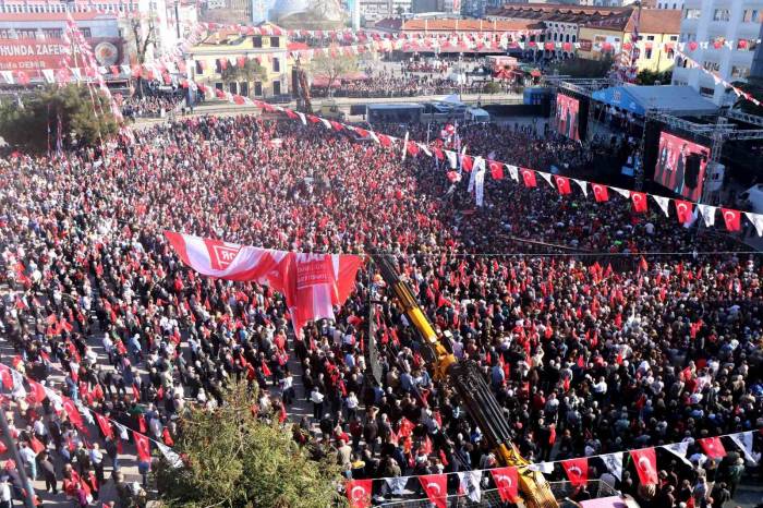 Ekrem İmamoğlu: “millet İttifakı Gençlerin Geleceğini İnşa Edecek”