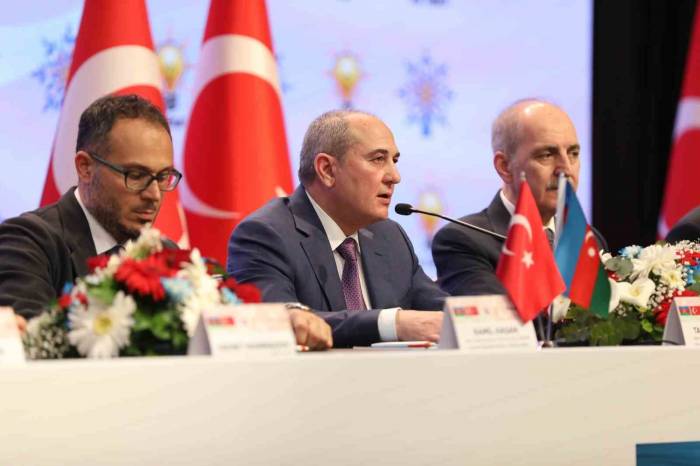 Azerbaycan Heyetinden Ak Parti’ye Destek Açıklaması