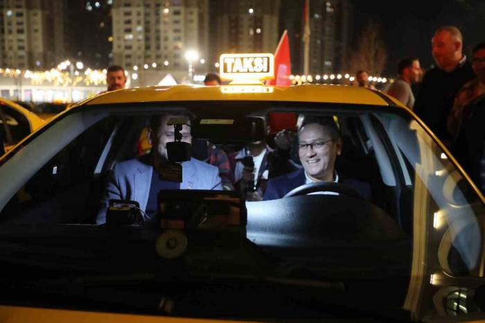 İstanbullu Taksiciler, Başakşehir’in "gönül Sofrası"nda Buluştu