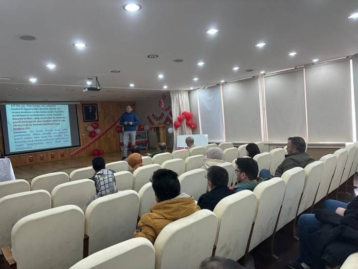 Kars’ta Satranç Hakem Gelişim Kursu Düzenlendi