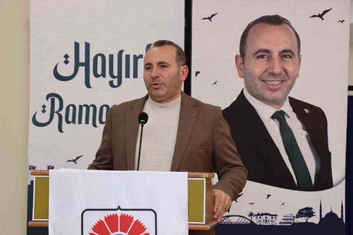 Başkan Tutuk, "yalova’nın Yüzde 35’inin Dönüşmesi Gerekiyor"