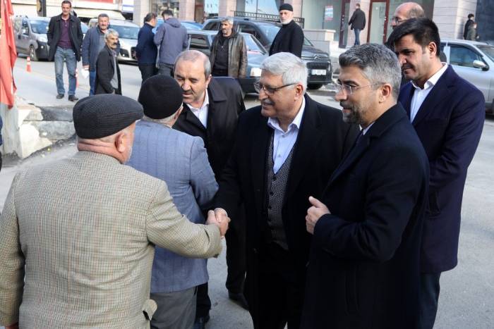 Ak Parti’de Yedi Koldan Saha Çalışması