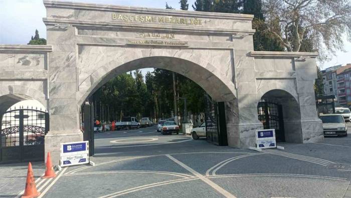 Mezarlıklar Ramazan Bayramına Hazır