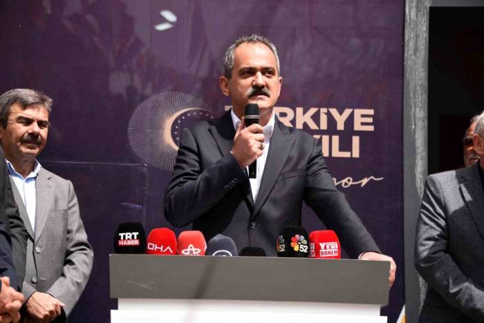 Milli Eğitim Bakanı Özer: “hep Birlikte Hizmet Sunacağız”