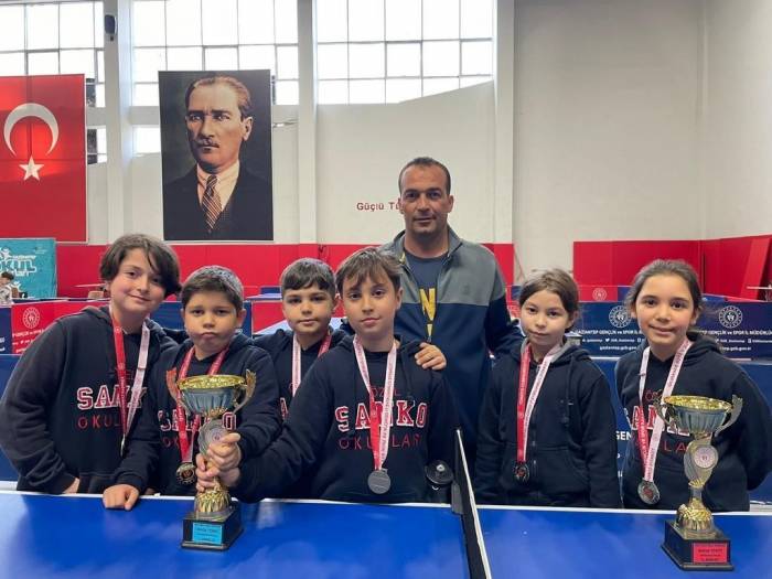 Sanko Okulları’nın Tenis Başarısı