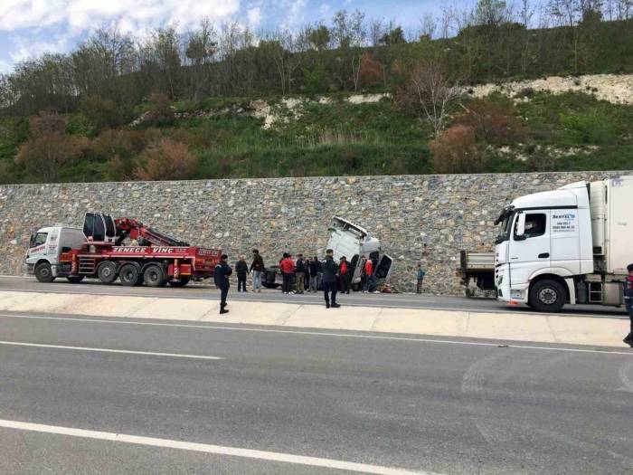 Yatağan-milas Karayolunda Kaza: 1 Yaralı