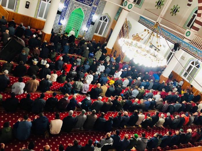 Aydın’da Kadir Gecesi’nde Camiiler Doldu Taştı