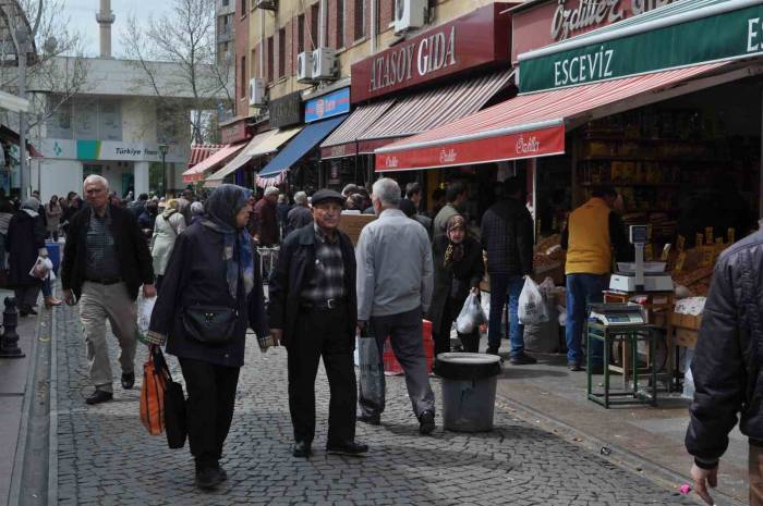 Esnafın Bayram Yoğunluğu Başladı