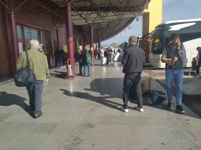 Şehirlerarası Otobüs Bilet Fiyatlarında Artış Yaşanıyor