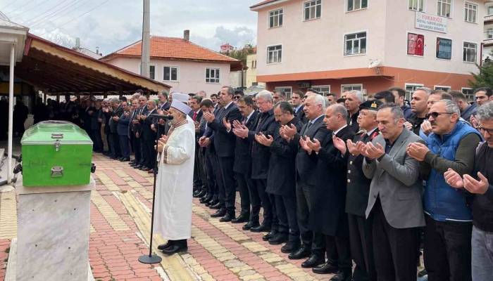 İçişleri Bakan Yardımcısı Çataklı’nın Vefat Eden Annesi Son Yolculuğuna Uğurlandı