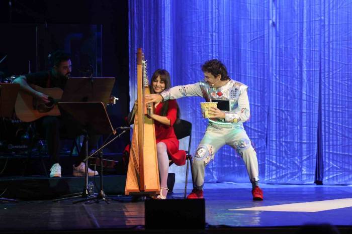 Robot Pinokyo Sezonun Son İki Oyunuyla İş Sanat’ta