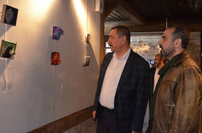 8 Ülkeden 350 Eserin Yer Aldığı Sergi Sanatseverlerle Buluştu