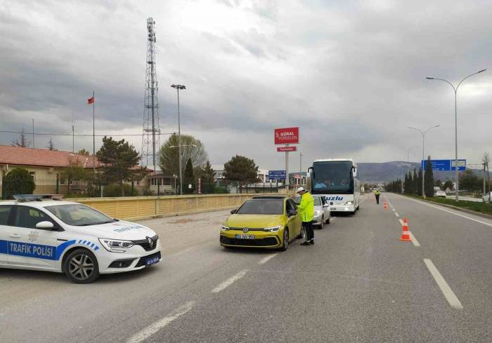 Kütahya’da Ramazan Bayramı Süresince Trafik Tedbirlerinde 375 Ekip Ve 753 Personel Görev Yapacak