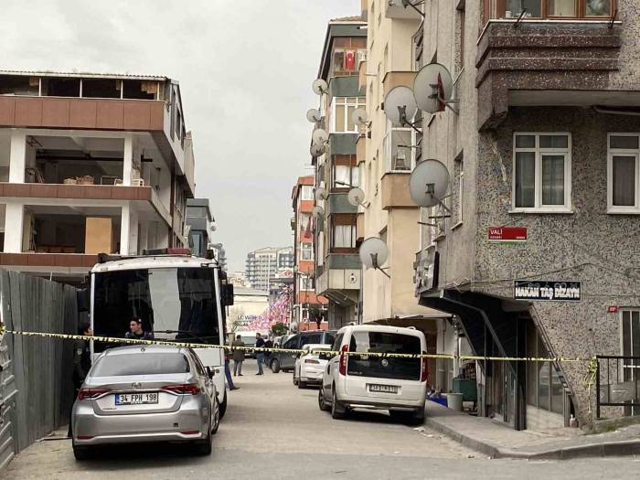 Güngören’de Komşular Arasında Yaşanan ’gürültü’ Kavgasında Ortalık Karıştı