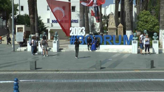 Bodrum’da Oteller Dolmaya, Trafik Yoğunlaşmaya Başladı