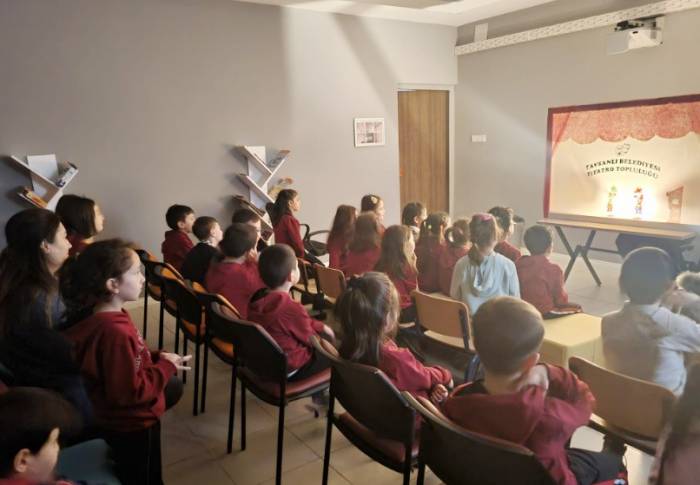Tavşanlı’da İlkokullarda Gölge Oyunlarıyla Ramazan Coşkusu