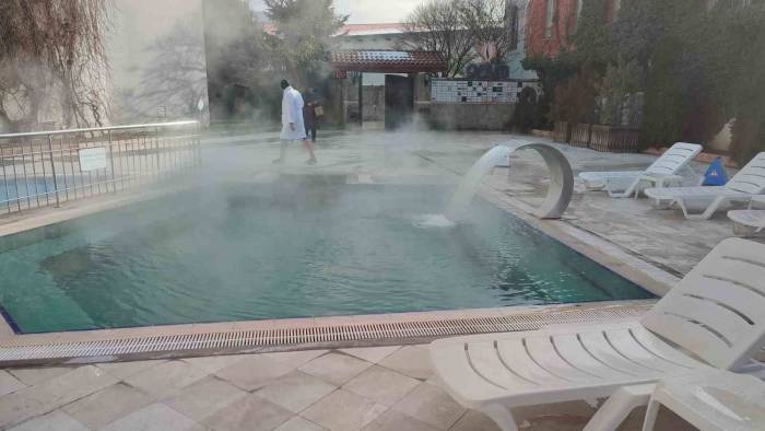 Afyonkarahisar’daki Termallerde Tatil Yoğunluğu
